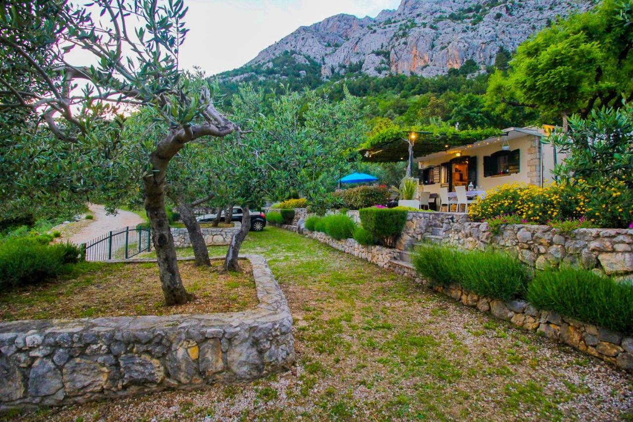 Holiday Home Oaza Baška Voda Exteriör bild
